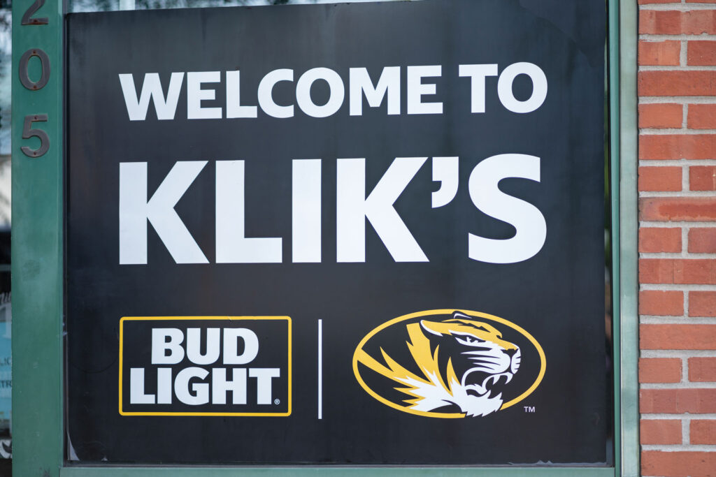 Welcome to Klik's sign