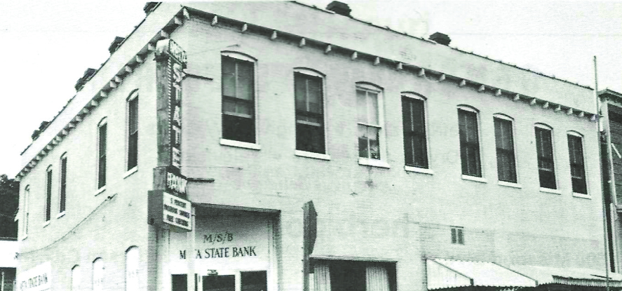 Traditions and history of Mid America Bank