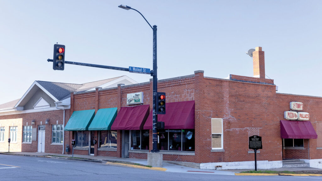 Featured Tonys Pizza Palace Building In Historic Sharp End District (1)
