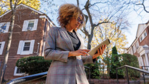 Featured Listing Agent On Ipad