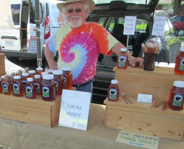 Steve Moeller of Lone Cottonwood Farms at his spot at the Columbia Farmers marker. Photo courtesy of Columbia Farmers Market