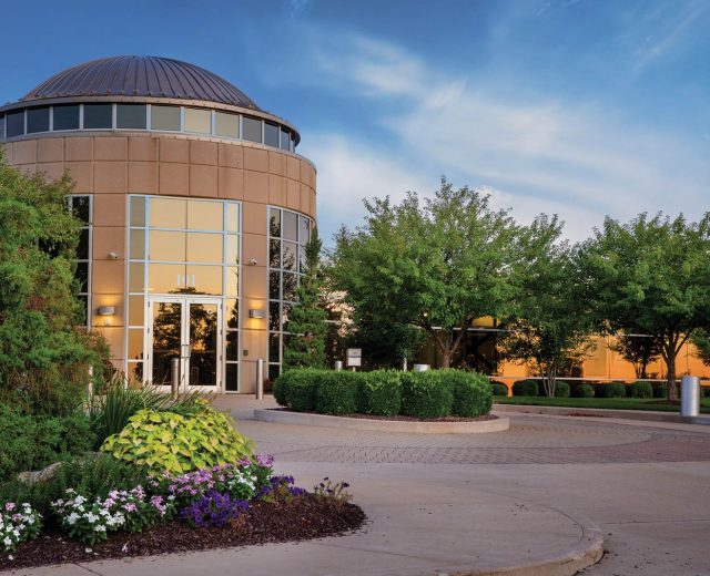 Exterior view of Missouri Employers Mutual building